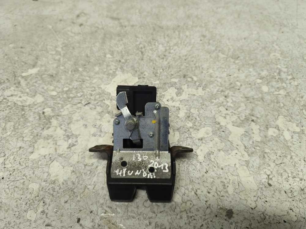 GACHE DE HAYON KIA/HYUNDAI - Vue 1